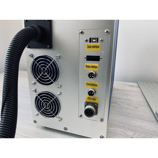 Лазерный станок TR-35-CO2 RF Davi CO2 35W 140х140